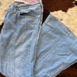 Women's Light Blue Jeans